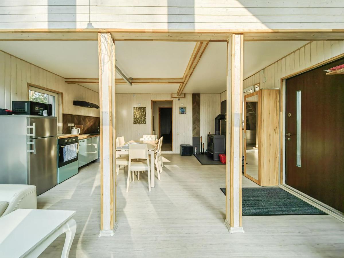 River Bank Vacation Home Jurmala Ngoại thất bức ảnh