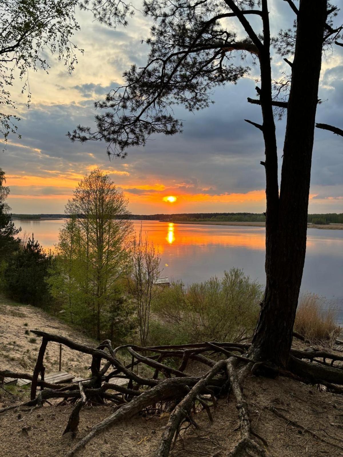 River Bank Vacation Home Jurmala Ngoại thất bức ảnh